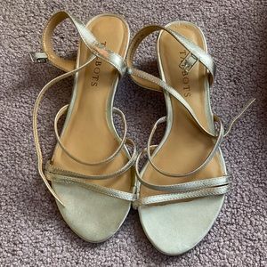 Brand new never worn Talbots silver heeled shoes